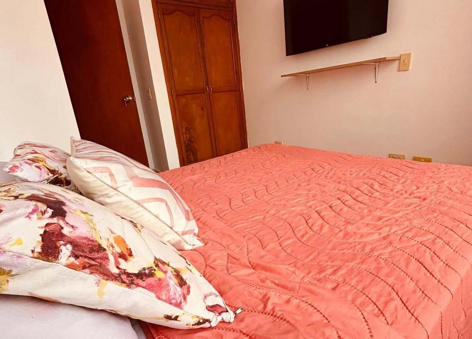 Apartment In Laureles 3 Rooms - Full Amenities ميديلين