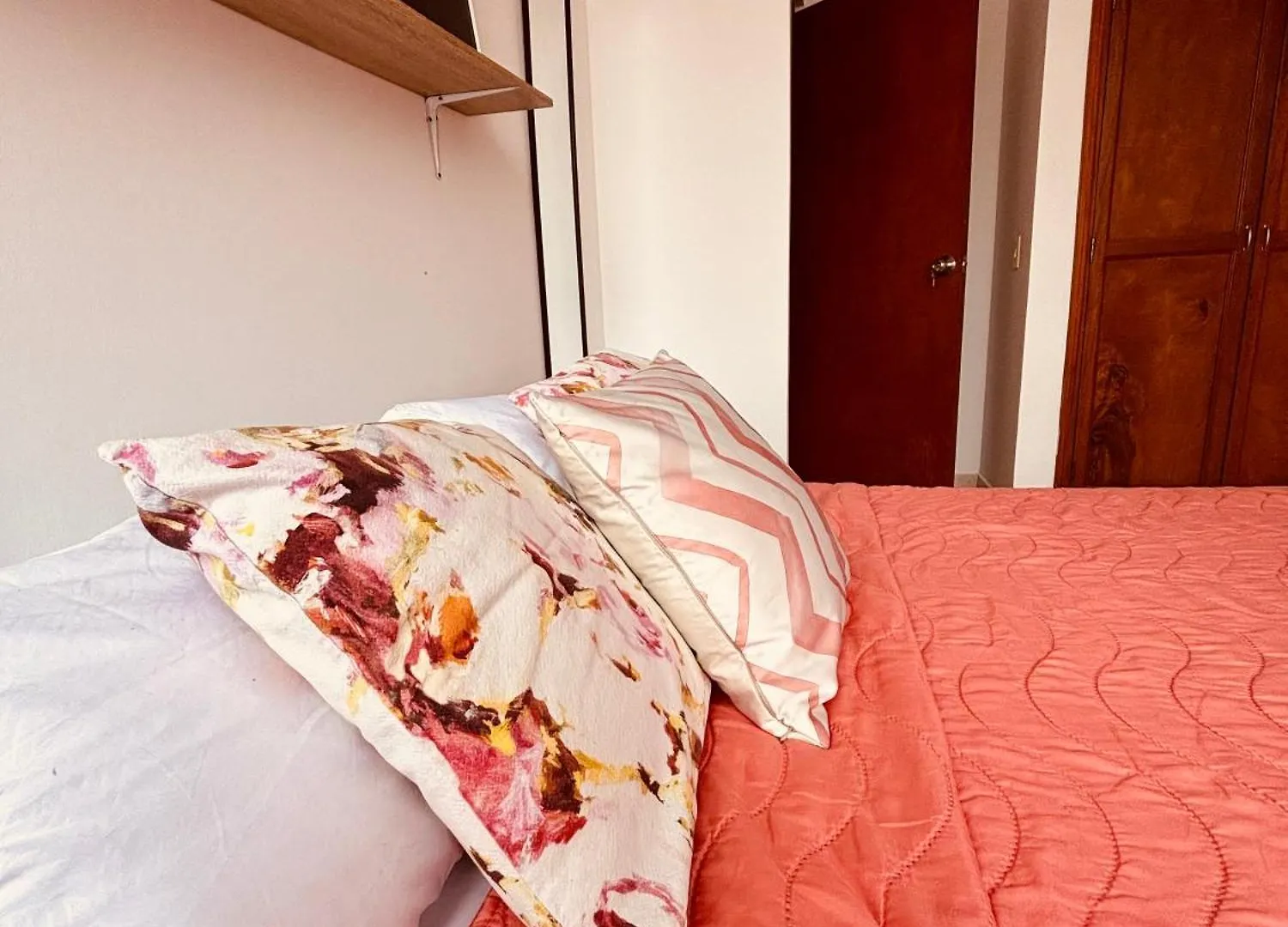 Apartment In Laureles 3 Rooms - Full Amenities Медельин Колумбия
