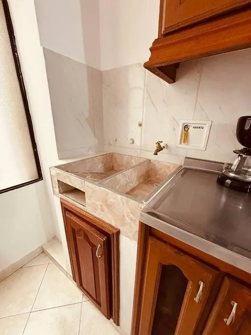 Apartment In Laureles 3 Rooms - Full Amenities Медельин